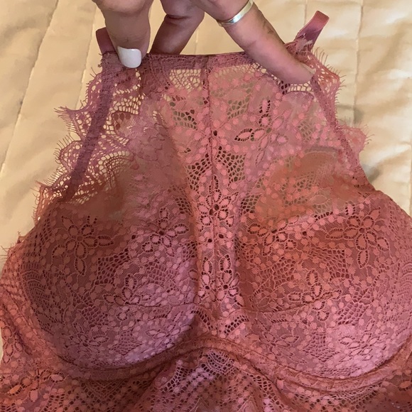 34B lace up front bralette - Picture 2 of 4